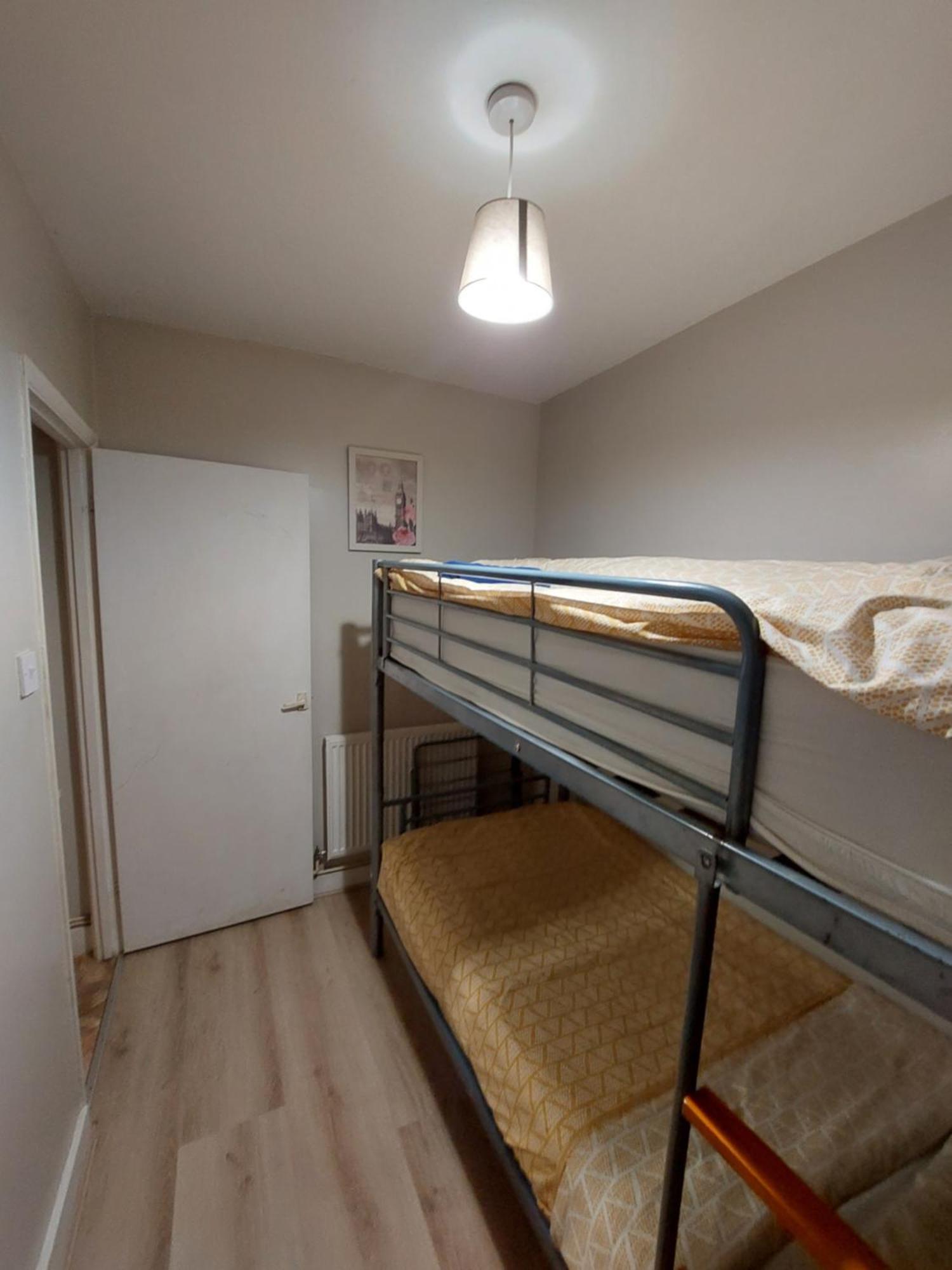 Apartament 2 Bedroom Garden